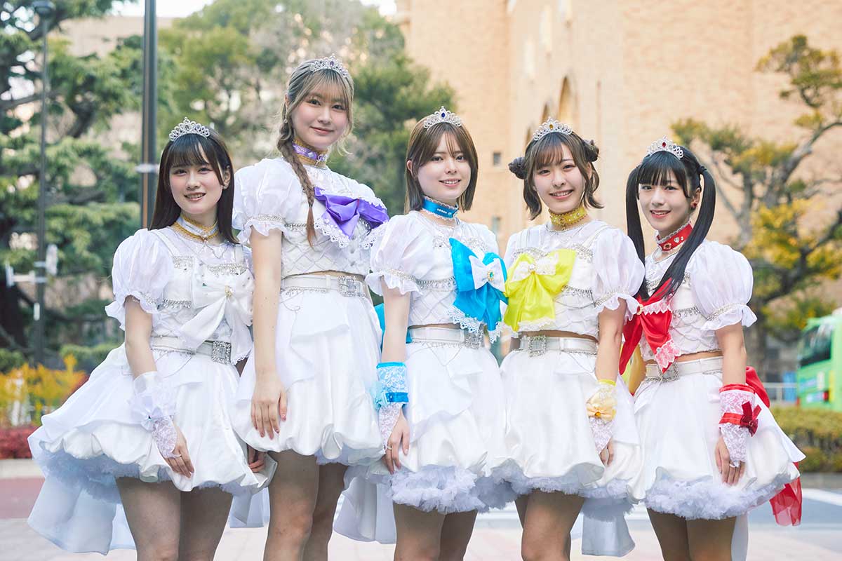 「ワセ女の逆襲」早苗らん、市島もえ、登美リセ、杜ひかり、穂積ゆきな（左から）【写真：溝口裕也】