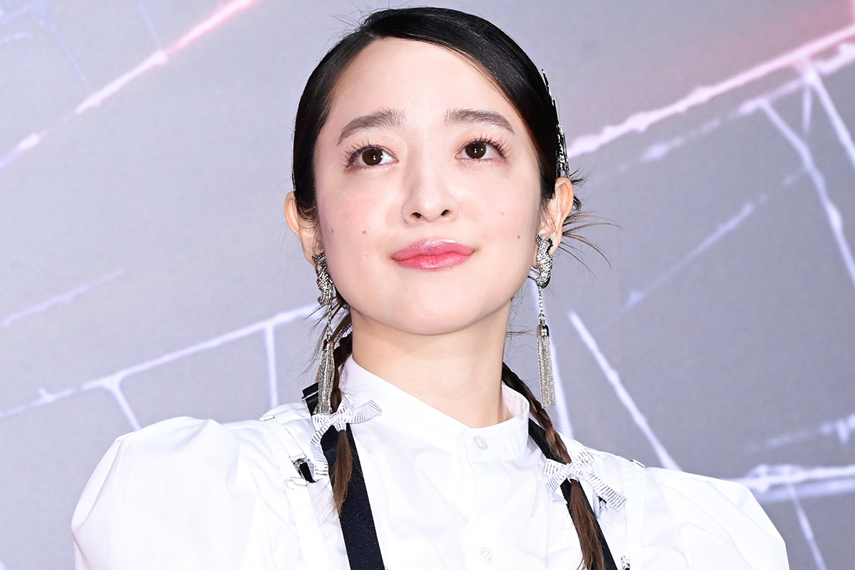 人気女性声優が激変…バッサリ＆ハイトーンの潘めぐみに「別人!?」「めちゃくちゃ可愛い」