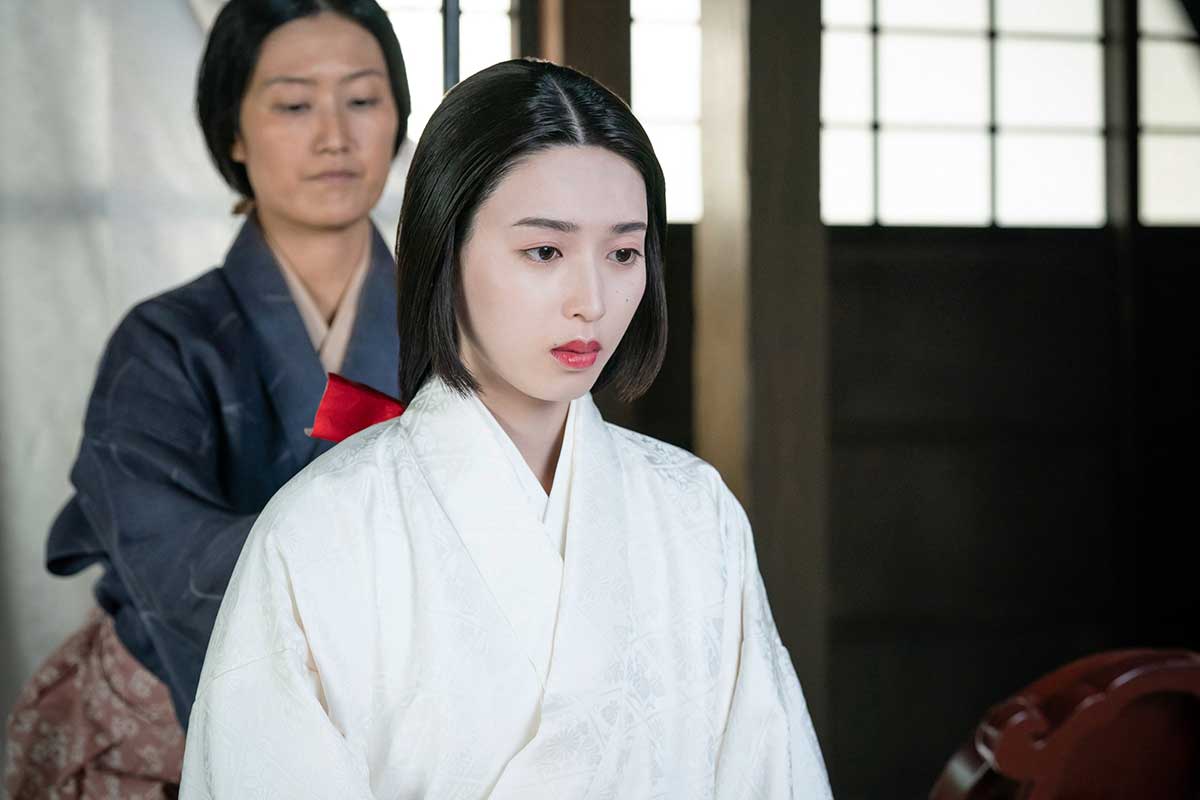 直を演じる白石聖【写真：(C)NHK】