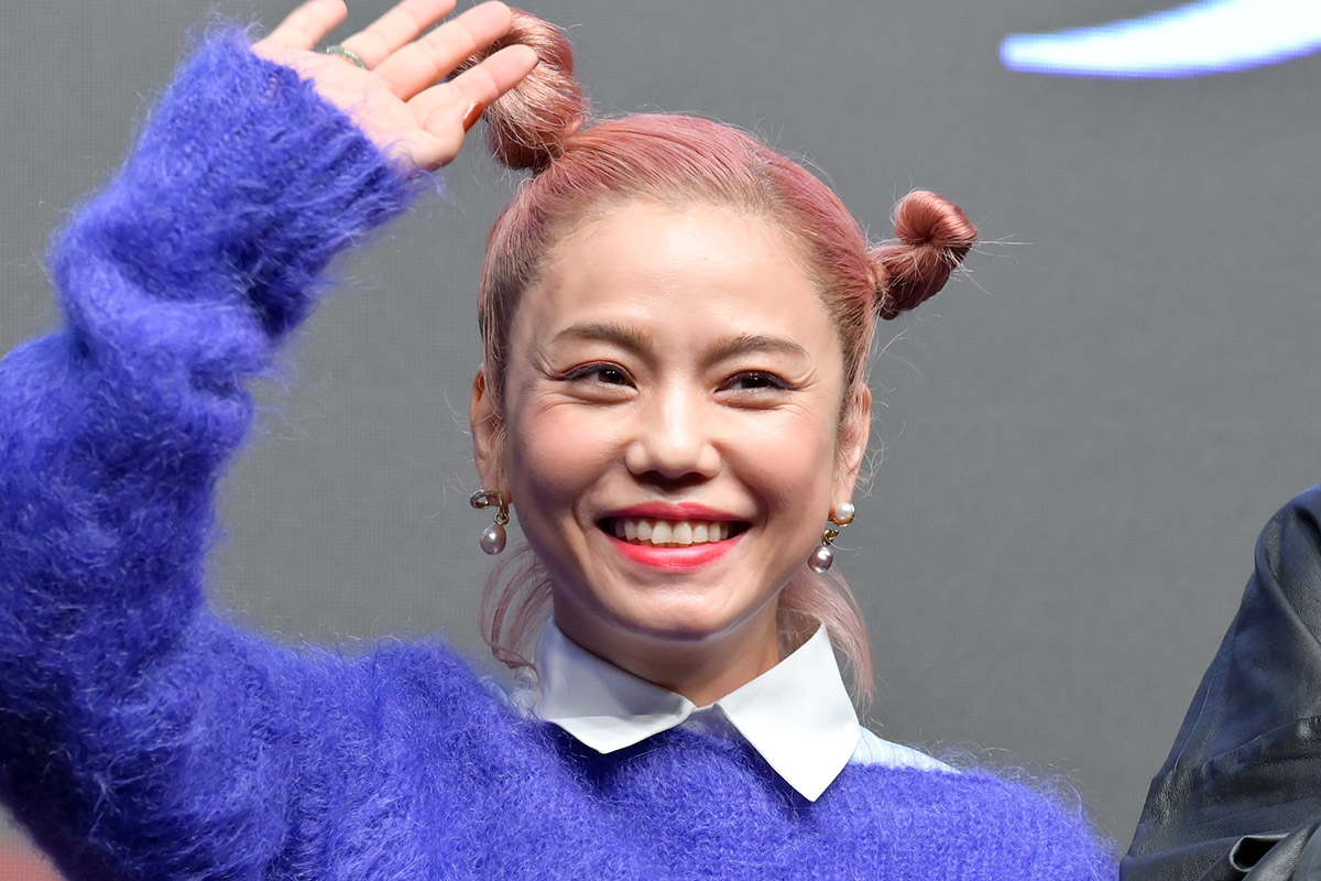 Chara+YUKIが6年ぶり新曲、2人のビジュアルにネット仰天「不老すぎ」「これはレベチ」「何なら若返ってないか」