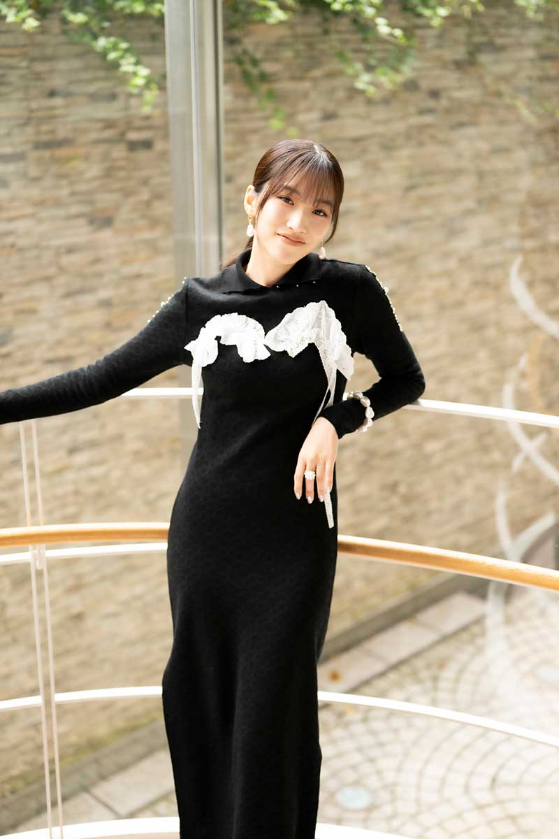 読書愛を語った片岡凜【写真：舛元清香】