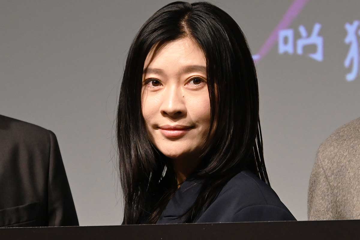 篠原涼子、規律正しい役で「早寝早起き」に　日テレドラマで厳しい女性刑務官演じる