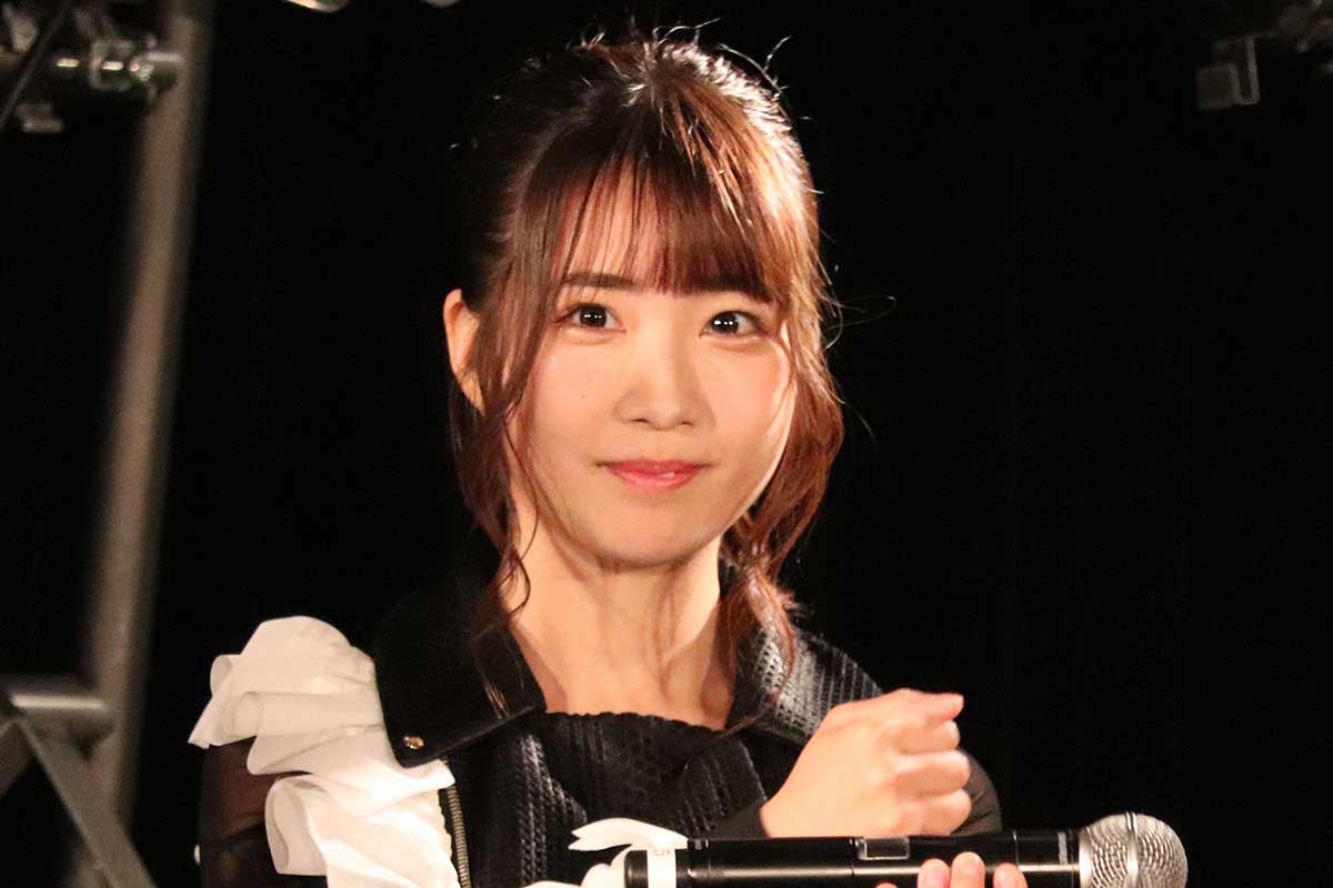 天羽希純、まさかの衣装でパチンコ店来店　ネット絶賛「仕上がってる！」「ほんっと神イベ」