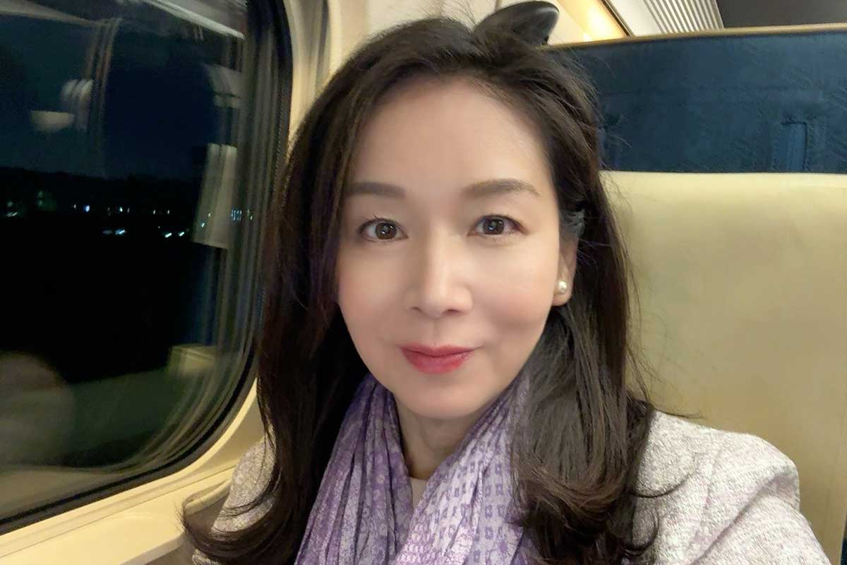 「静岡と関ヶ原は別世界でした」　東海道新幹線からの景色が話題「富士山きれい」「大寒波襲来」