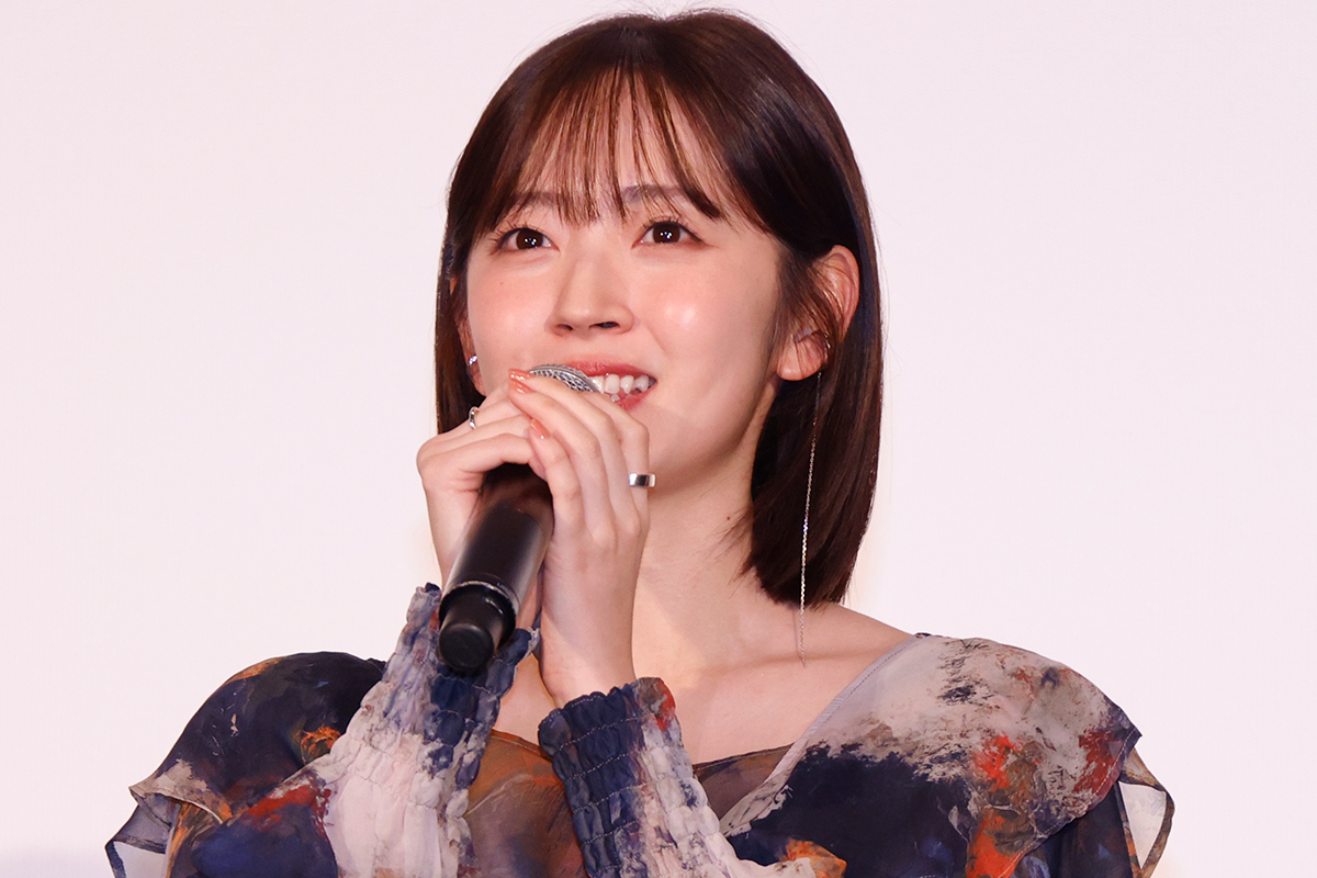 鈴木愛理、主演映画の主題歌で完全作詞に挑戦「お母さんに向けた曲を書かせていただきました」