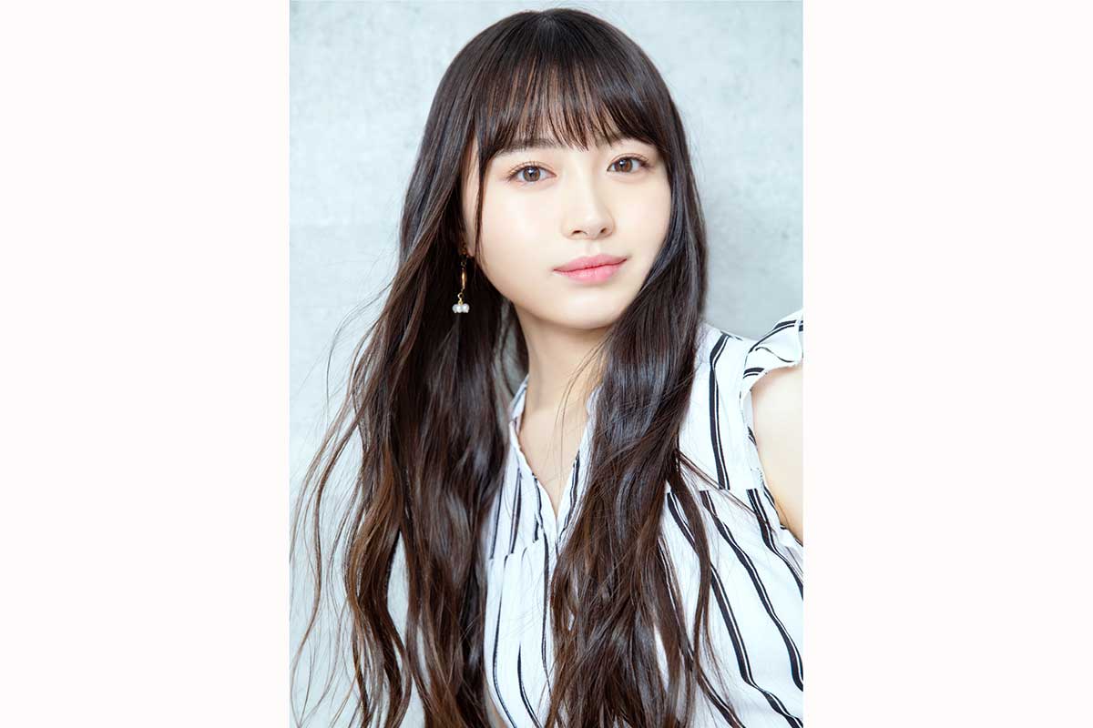 其原有沙が映画主題歌初歌唱「穏やかな表情で歌いました」　本編に本人役として出演