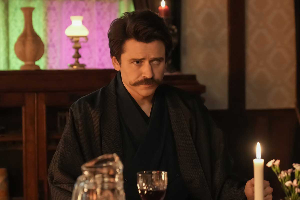 【ばけばけ】トミー・バストウが舞台裏告白「箸を使えないふりを演じています」