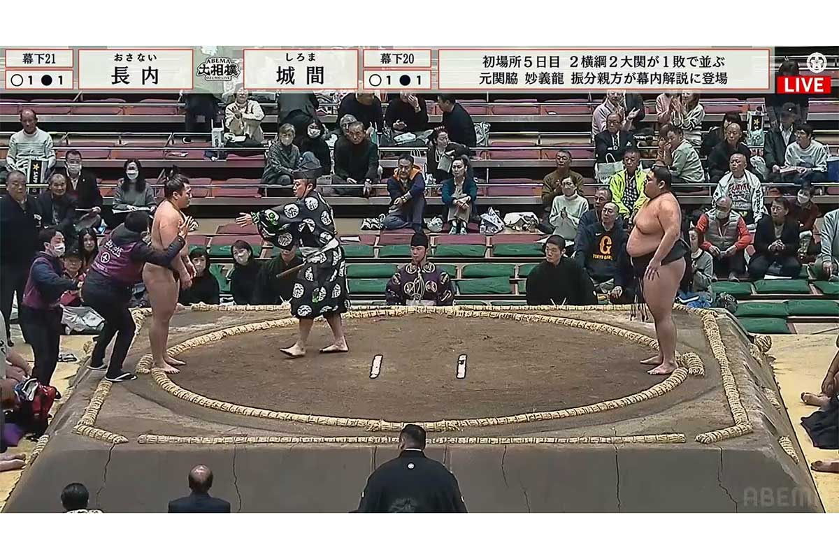 土俵下に力士が頭から転落　救命士のその後の行動をネット称賛「ありがとう」「かっけぇ」