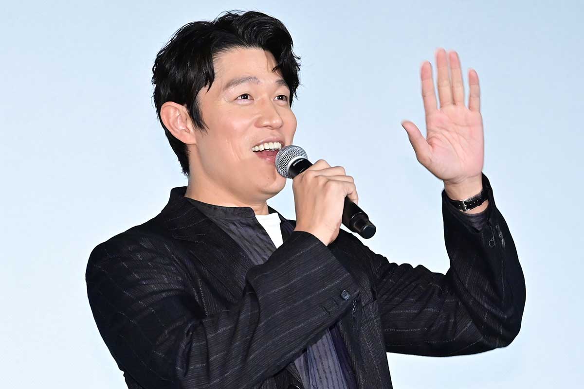 鈴木亮平、サプライズ接近で一般客びっくり　生直撃に笑顔「僕の演技がよかったということですね？」