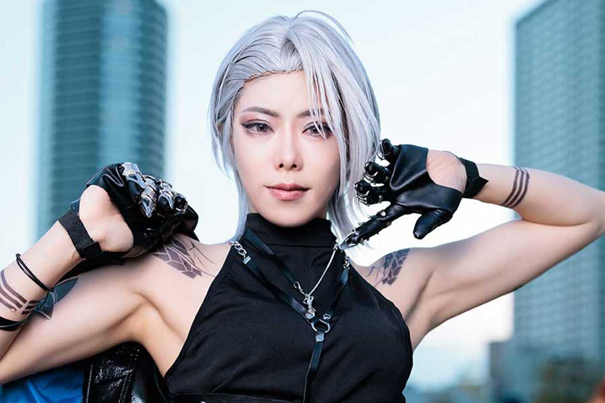 『呪術廻戦』人気キャラを完全再現　“奇跡の2.5次元ボディー”にネット驚がく「本物がいる！」「肉体美が素晴らしい」