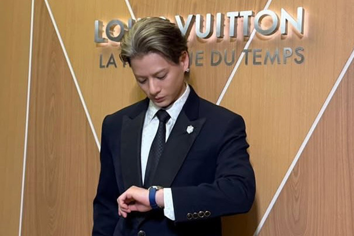 平野紫耀、ルイ・ヴィトン展示会で見せたスーツ姿に絶賛の嵐「どこの王子様かと」「ビジュアルが大爆発」