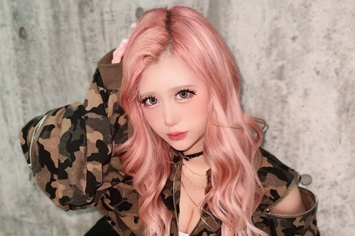 egg専属モデル・あいめろ、解雇は「突然、電話で」　21歳卒業ルールの急な導入に不信感、ゆい小池も卒業へ