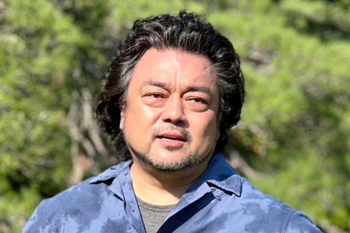 “激やせ”話題のパパイヤ鈴木、25年前結婚式に「ぽっちゃりアフロ懐かしい」「リアル美女と野獣」