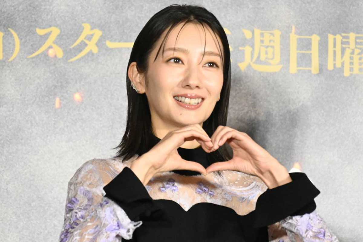 波瑠、結婚発表後初の公の場　『北方謙三 水滸伝』の見どころアピール「小さな家族なようなものも描かれている」