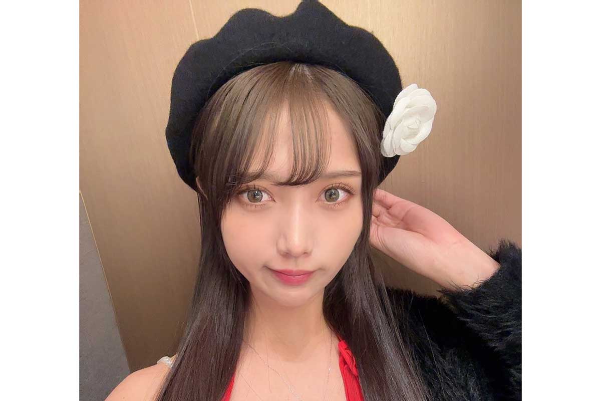 「ちゃんと服着て撮りました？」グラドル羽瀬レイナ、証明写真がまさかの理由で却下される　ファンも納得「確かに…」