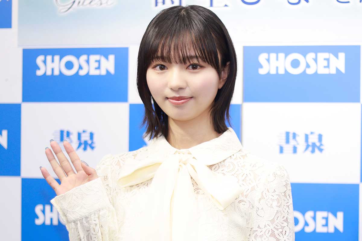 春高バレー出場グラドル・蒔埜ひな、身長165cmの8頭身スタイル　ランジェリーショット初挑戦は「すごくドキドキ」