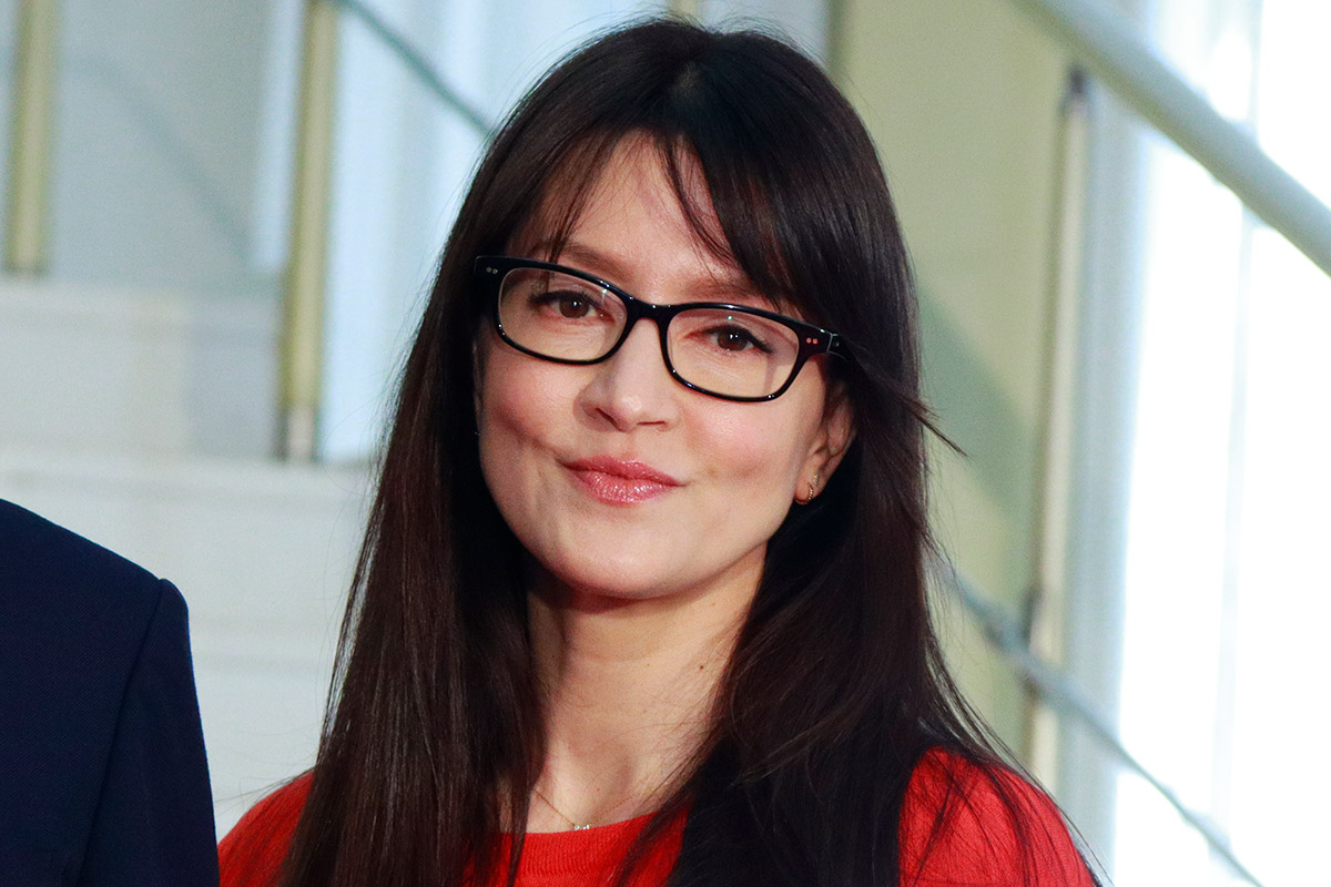 48歳アンジェラ・アキ、12年ぶり生歌唱に反響「変わらず可愛かった」「少し痩せた気がします」