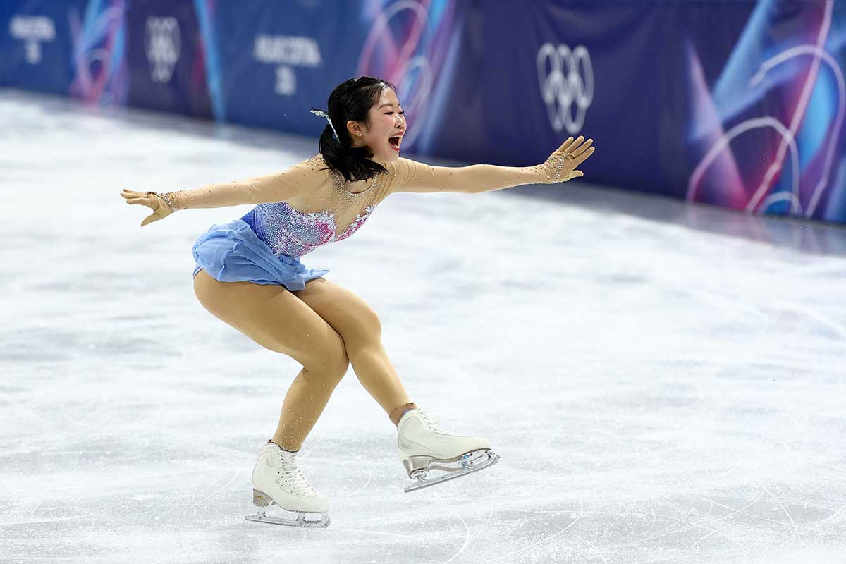 メダル獲得決定もまさかの“フリーズ”　17歳・中井亜美、リアクションの真相に国民的アイドル驚き「あっ、そういうこと！」