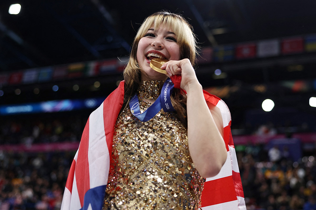 フィギュア金アリサ・リウの「好感度爆上がり」　抱っこしていた“日本発キャラ”にX熱視線「急に親近感」