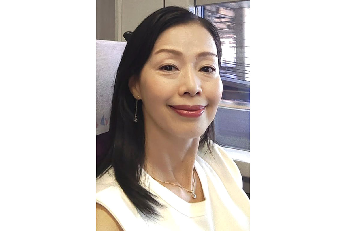 『渡る世間は鬼ばかり』で大ブレイク　61歳女優、“すっぴん”が「とっても綺麗」…野村真美に反響