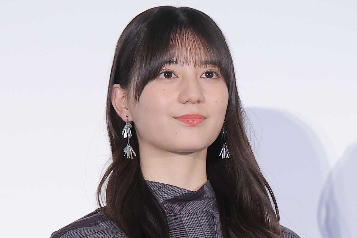 公開記念舞台あいさつに出席した日向坂46の小坂菜緒【写真:ENCOUNT編集部】