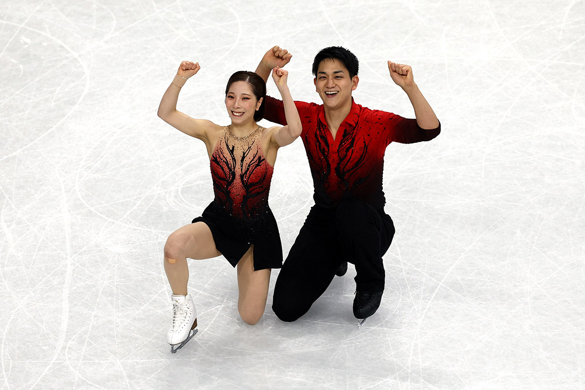 “りくりゅう“こと三浦璃来(左)と木原龍一【写真:ロイター】