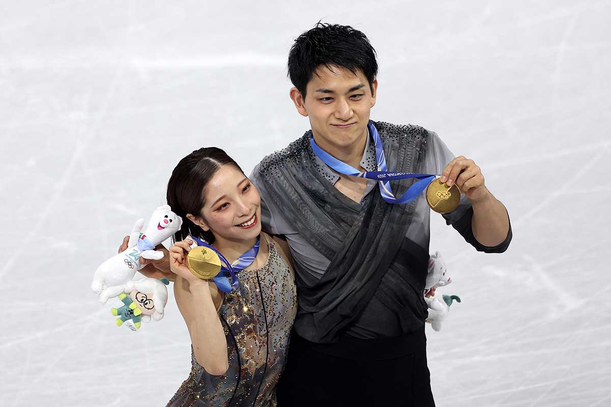 “りくりゅう“こと三浦璃来(左)と木原龍一【写真:ロイター】