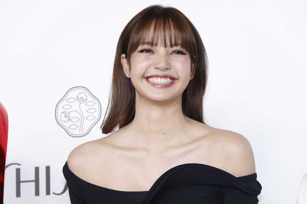 BLACKPINK・LISA、日本好きをアピール「食事もおいしいし、ショッピングをするのも好き」