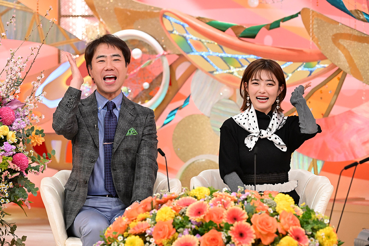 『新婚さん』子ども6人…48歳バツ2妻の夫は14歳下　きっかけは中2長男　公園での「かなり濃厚な」キスで交際スタート