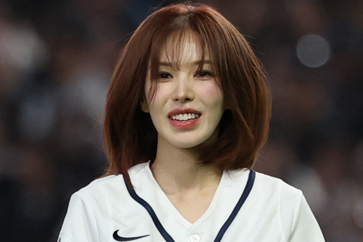 韓国美女の深すぎるお辞儀に野球ファンも感嘆「何度も見返してる」　WBCに降臨「愛しくてなんか泣きそう」