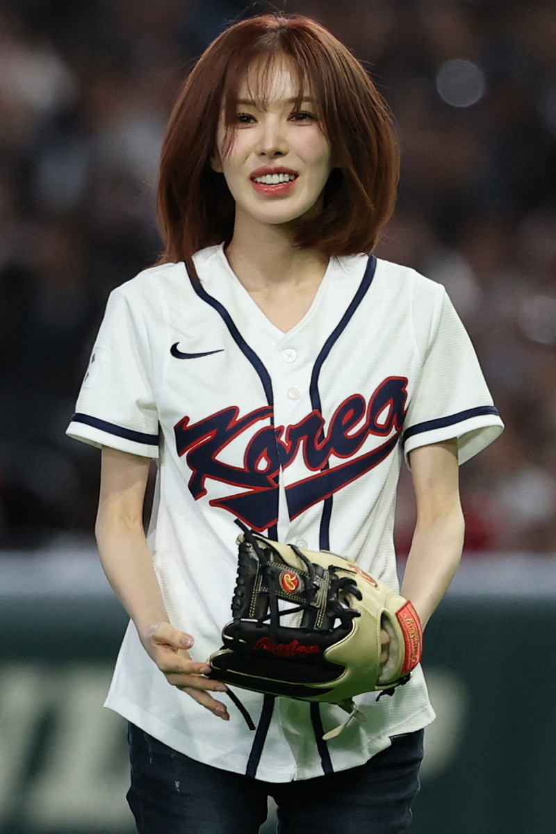 WBC韓国―チェコ戦で始球式をしたRed VelvetのWENDY【写真：ロイター】