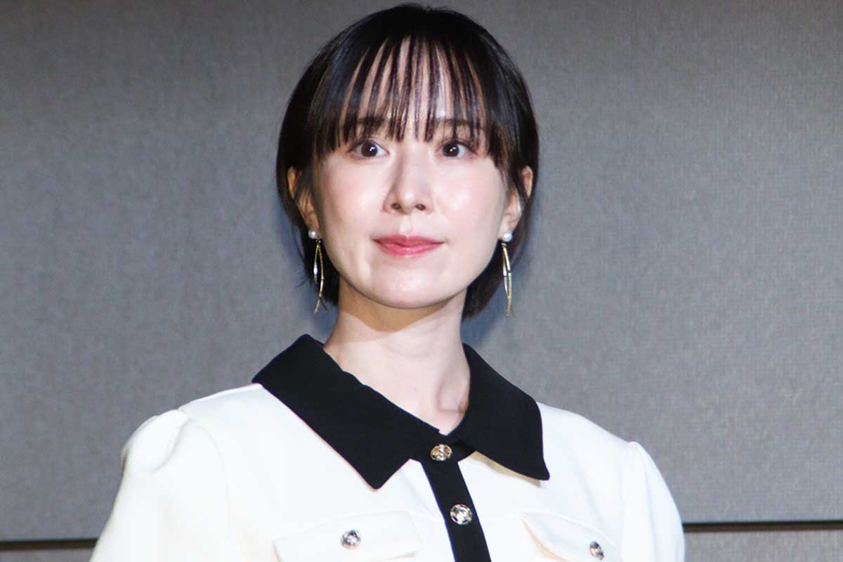 「信じられん！」　44歳誕生日報告の山川恵里佳にネット衝撃「めちゃ可愛い」「44歳にまったく見えん！」
