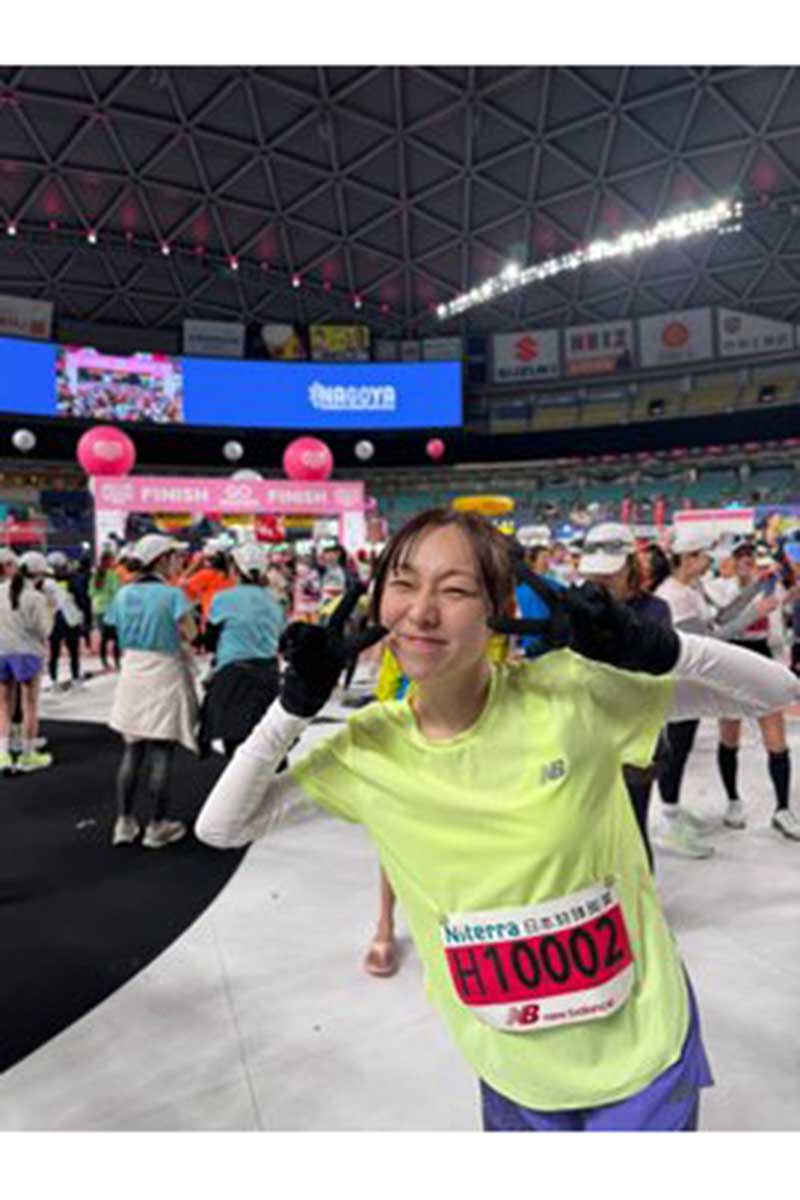 須田亜香里フルマラソン完走後の実際の投稿【写真：X（@dasuwaikaa）より】