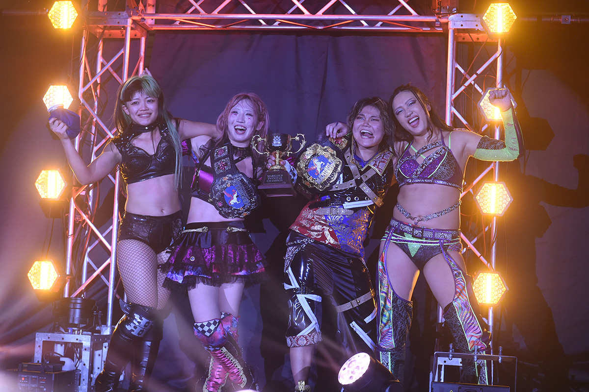 ダークネス・レボリューションが勢ぞろい【写真：(C)マリーゴールド】