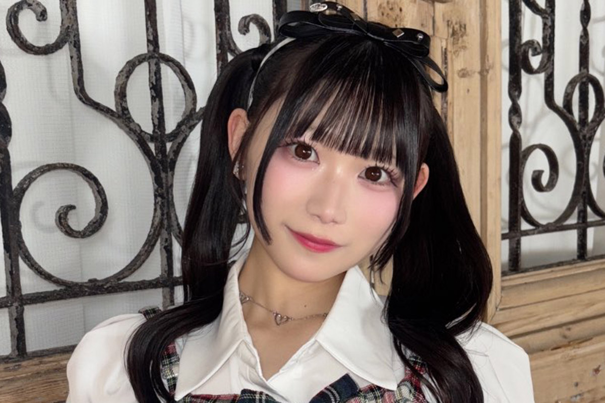 SKE48河村優愛、イヤフォン着地先にネット爆笑「どうして…」「美味しい悲劇」「ホールインワン」