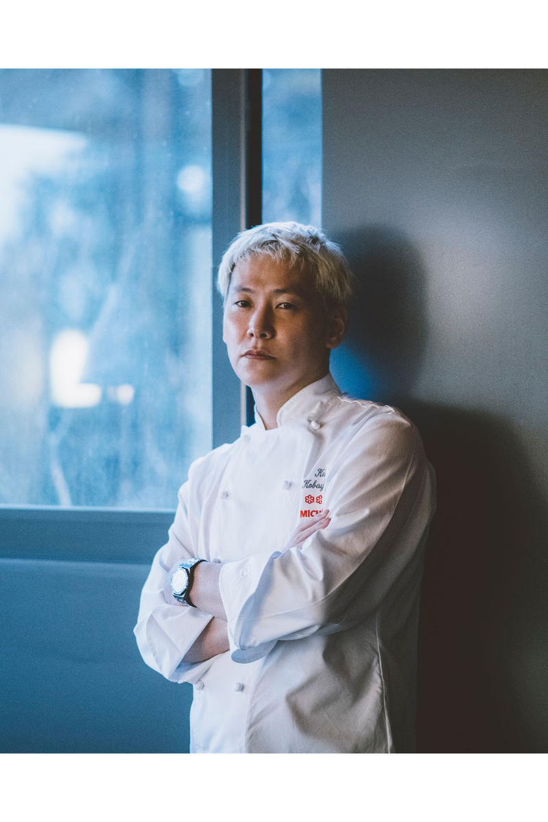 フランス版ミシュランガイドで7年連続となる三つ星を獲得した小林圭さん