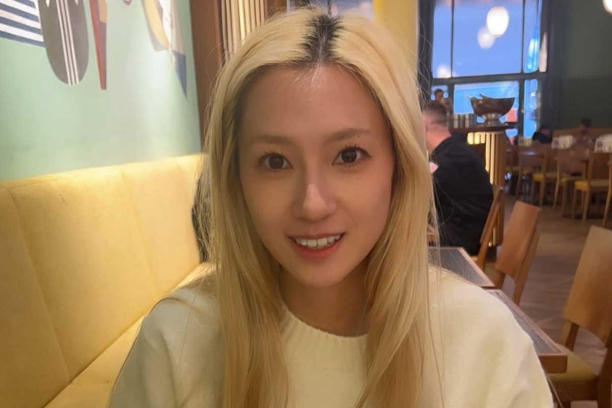 TBS退社から5年…32歳元アナウンサー、雰囲気ガラリ　海外での近影に「こりゃー可愛すぎる」　伊東楓さんが近況報告