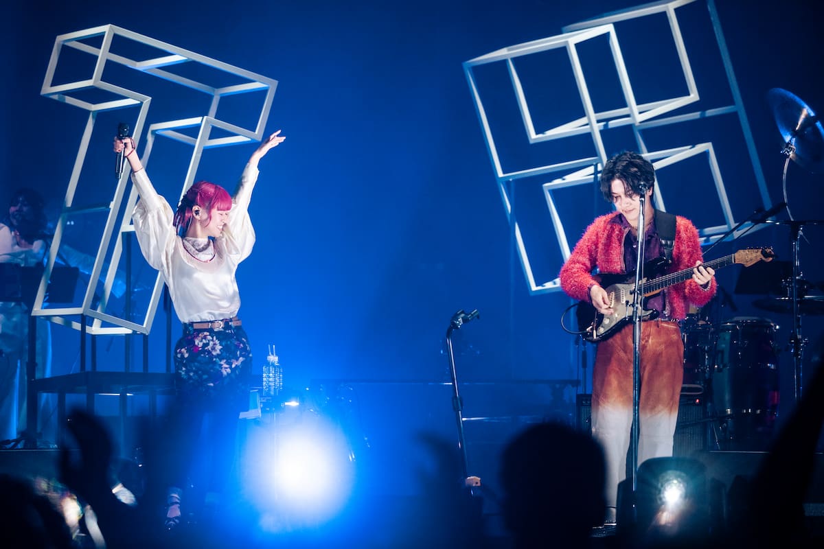 Penthouse、初の日本武道館公演に感慨　東大サークルで出会った6人「こんなに幸せなことはない」【ライブレポート】