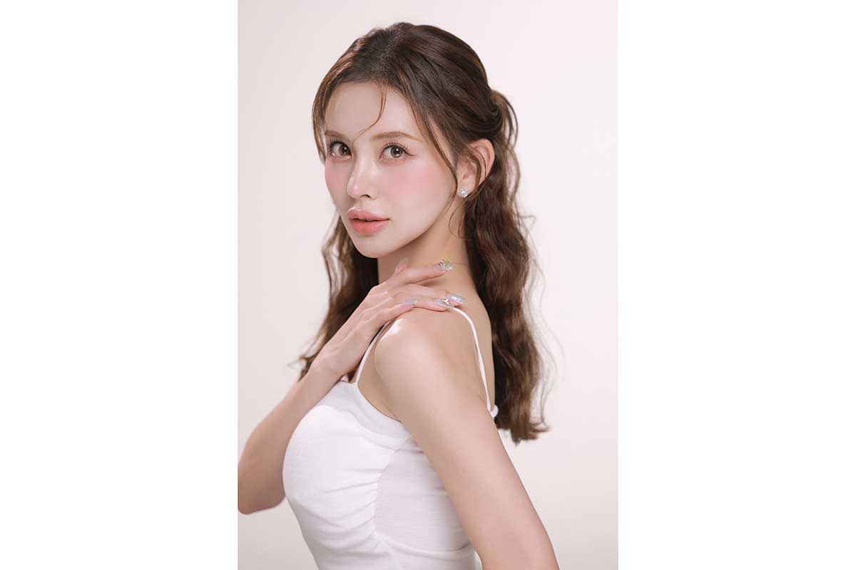 13キロ減＆脂肪吸引で「腕が半分くらいに」　KARENの3年半前の姿に衝撃「やって良かったでしかない」