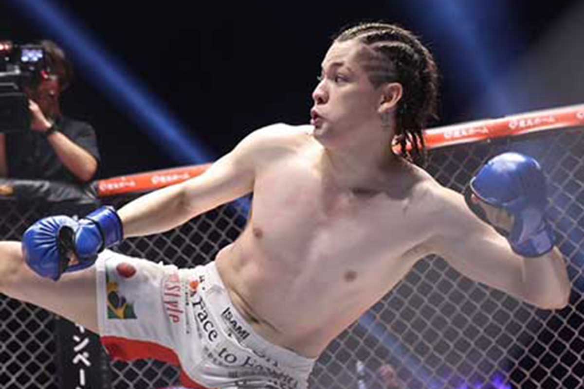 【BreakingDown】元ジャニーズJr.が“悪童”成敗、ダウン奪い勝利後も煽りまくる　前日会見では不意打ち→ブチギレ