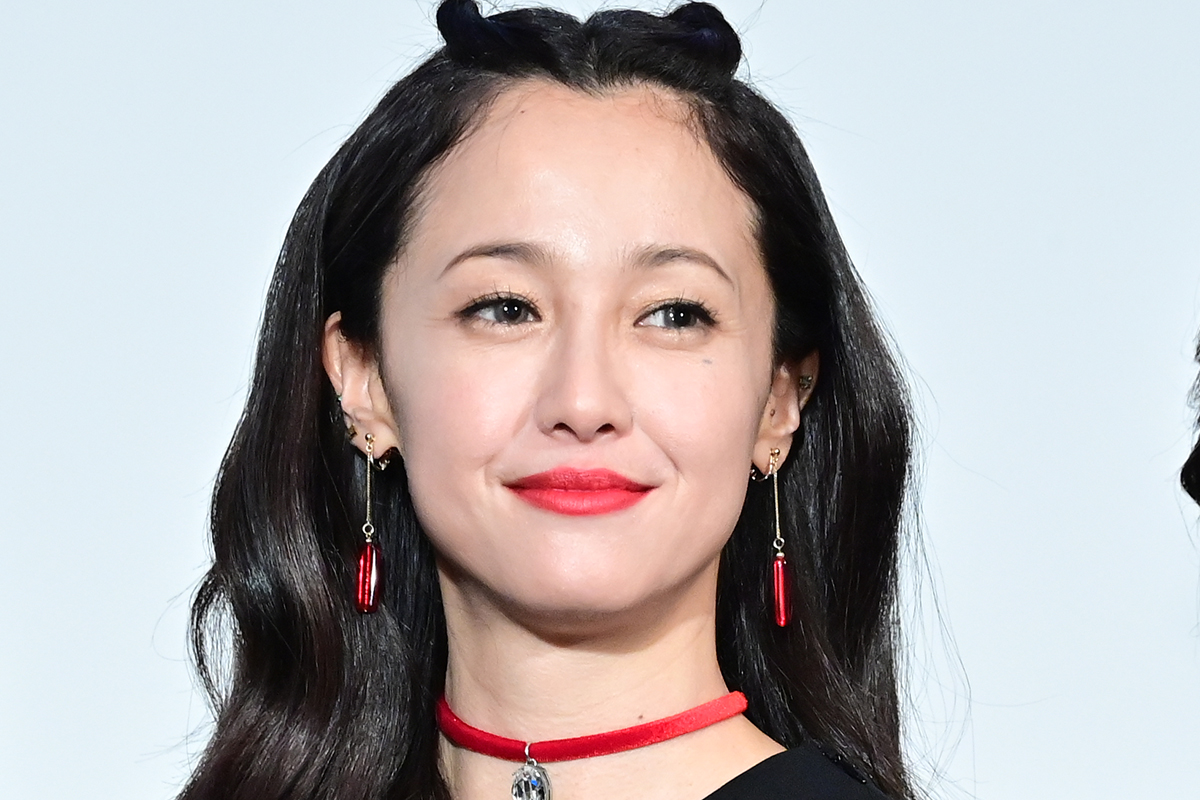 “エリカ様”が「この世の宝の美しさ」　人気モデルが大興奮「100億回ほど飛び上がりました」