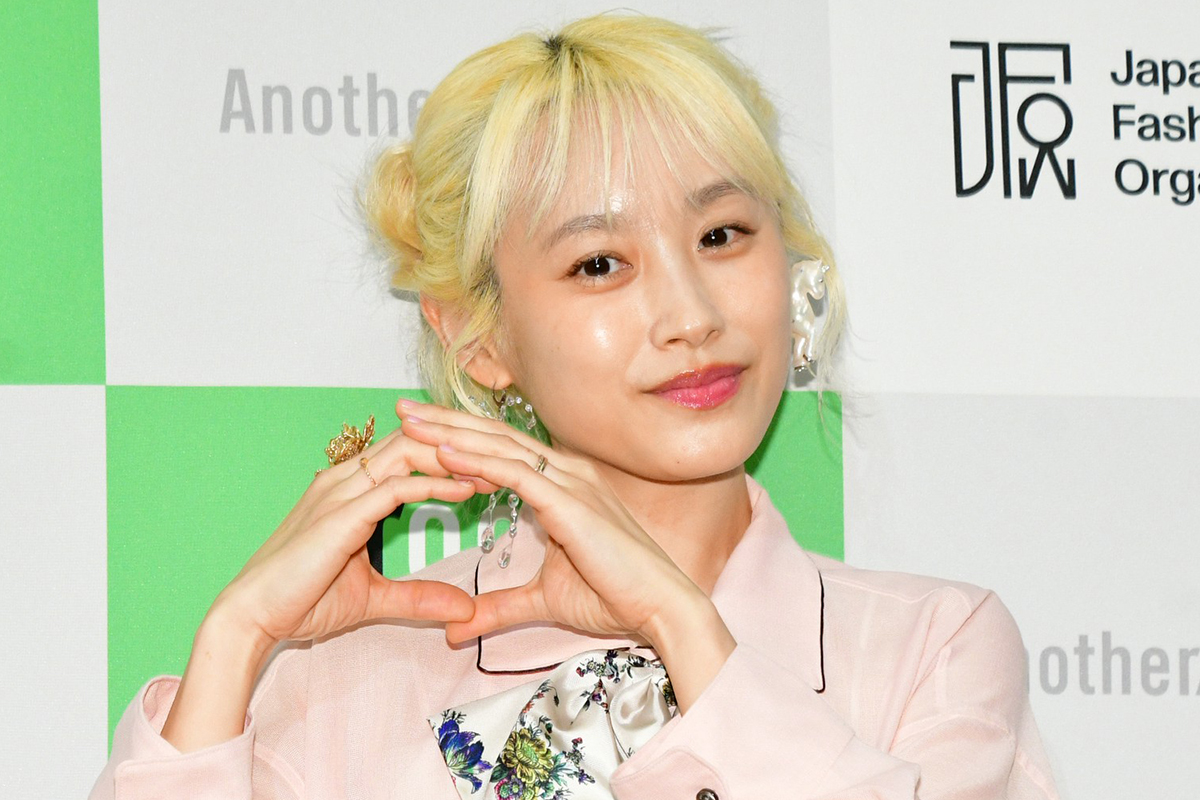 高橋愛、夫婦関係を「常にアップデート」　あべこうじへの“不満ゼロ”のラブラブぶり