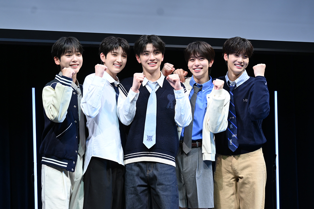 BTSら発掘のキム・ミジョン氏プロデュース、全員10代の日本人5人組「VIBY」が初お披露目　日本武道館公演も発表