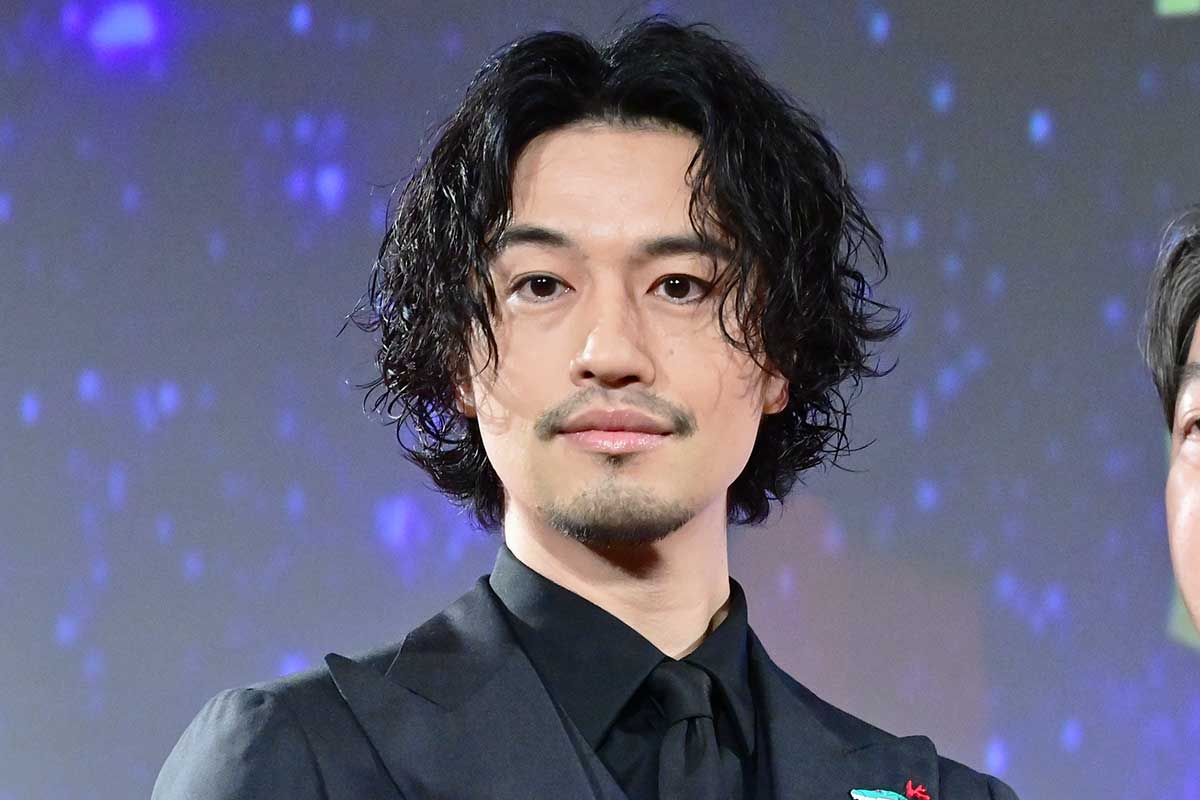 斎藤工、社会の縮図を力説　“縁の下の力持ち”が「日本人の、日本の強さだと思う」