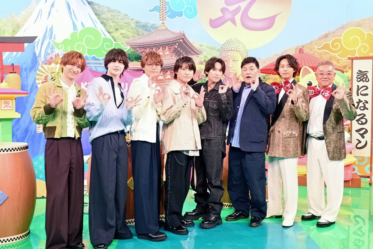 『サンド&キスマイの気になるマン』でMCを務めるKis-My-Ft2とサンドウィッチマン【写真:ENCOUNT編集部】