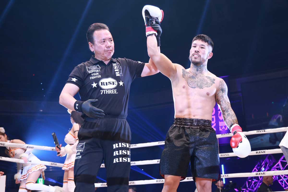 【RISE】1R・KO勝ちの中村寛「軽くポンってやっただけ」　タイ人戦士はボディーでもん絶