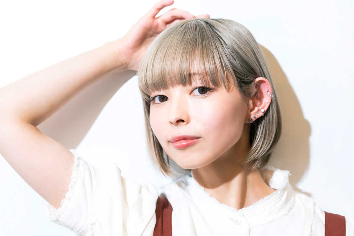37歳元アイドルがイメチェンで激変「別人」「印象変わる」「美少女」　最上もがの報告に驚きの声