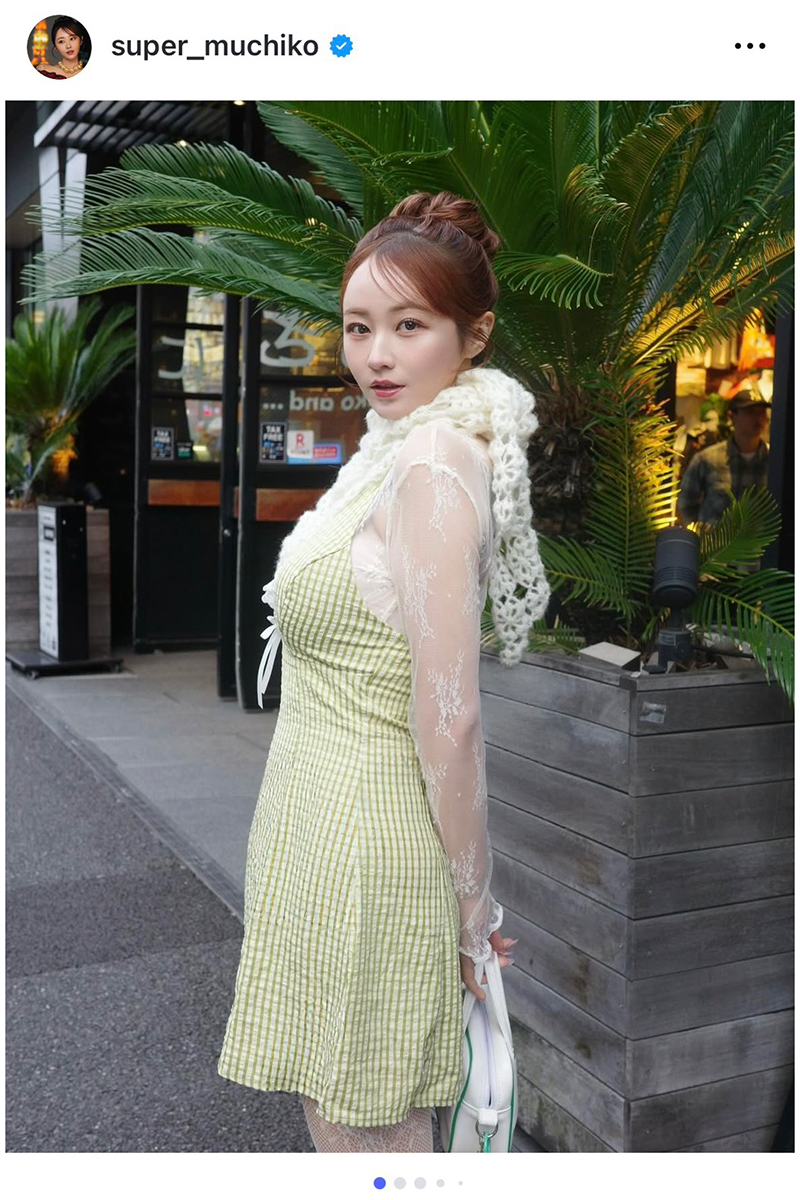 “てんちむ”こと橋本甜歌の実際の投稿【写真：インスタグラム（＠super_muchiko）より】