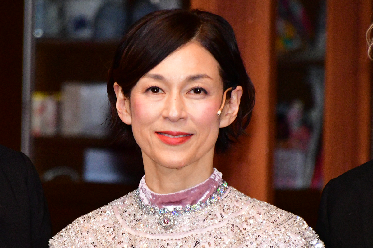 鈴木保奈美、“幽霊役”で孤独も吐露「誰にもアプローチできないのがつらい」