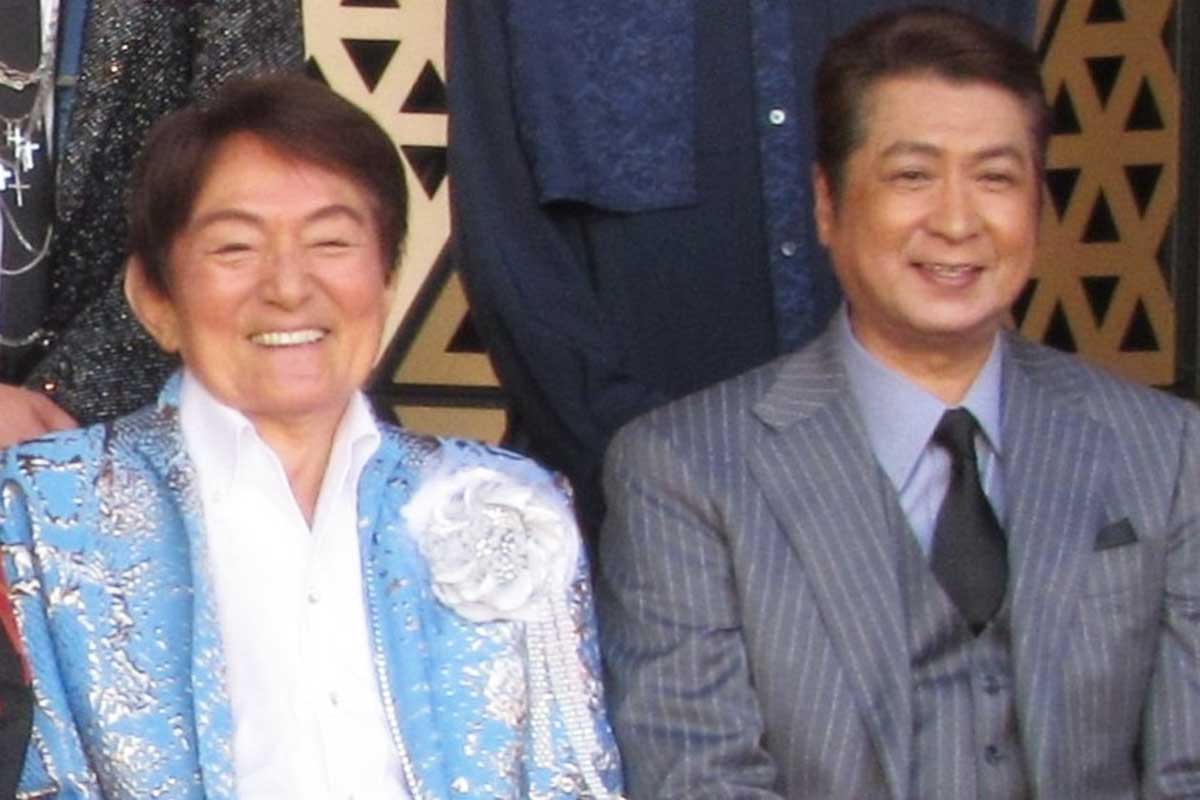 「ごまかしながら頑張っています」…大病したささきいさお＆がん闘病中の山川豊、笑顔でステージ共演